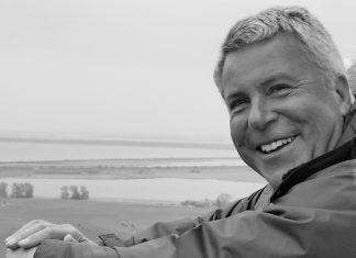 About Dr Peer Schmidt-Walther